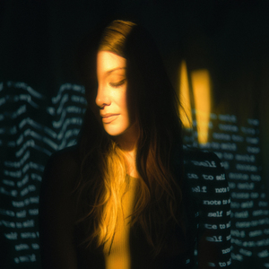 国产精品自在自在久久
