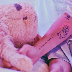 国产精品自在自在久久
